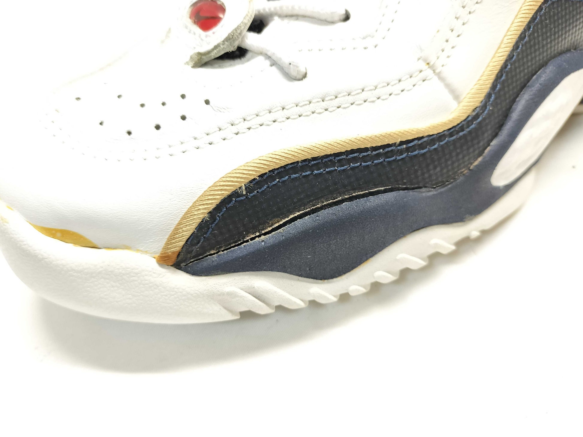 NIKE Air Flight 130267 141 Sneakers