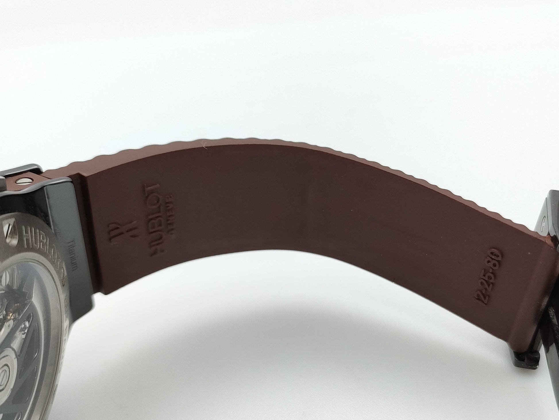 HUBLOT Big Bang Cappuccino Limited Edition 250 Pieces 301.CB.1001.RX 635341 Automatic 58/250 Men's Watch