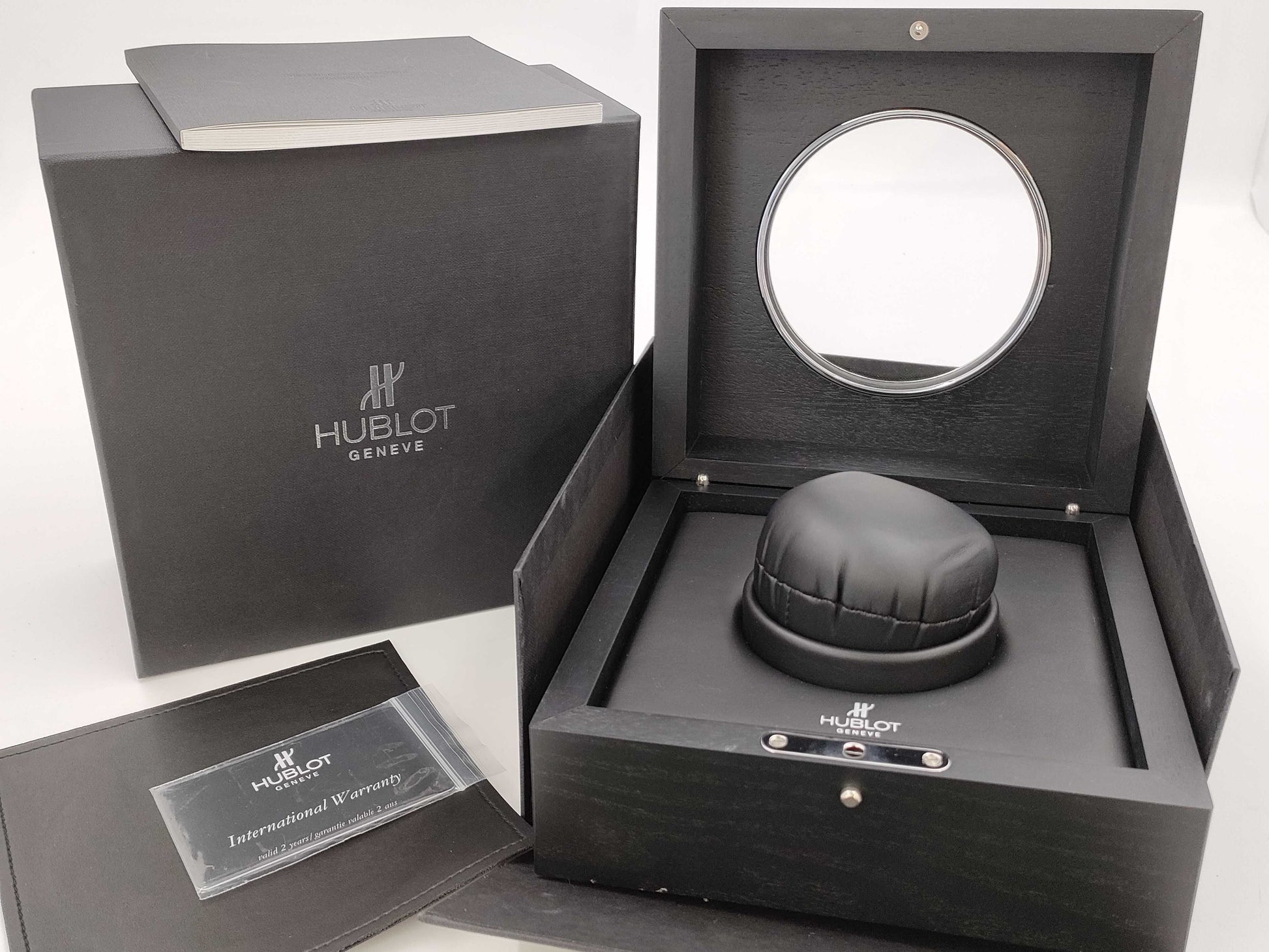 HUBLOT Big Bang Cappuccino Limited Edition 250 Pieces 301.CB.1001.RX 635341 Automatic 58/250 Men's Watch
