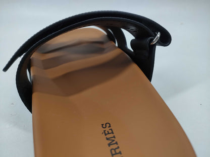 HERMES Chypre Black Sandals