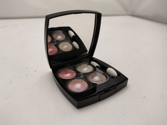 CHANEL Eyeshadow with Japanese Ingredients List Other Accessories