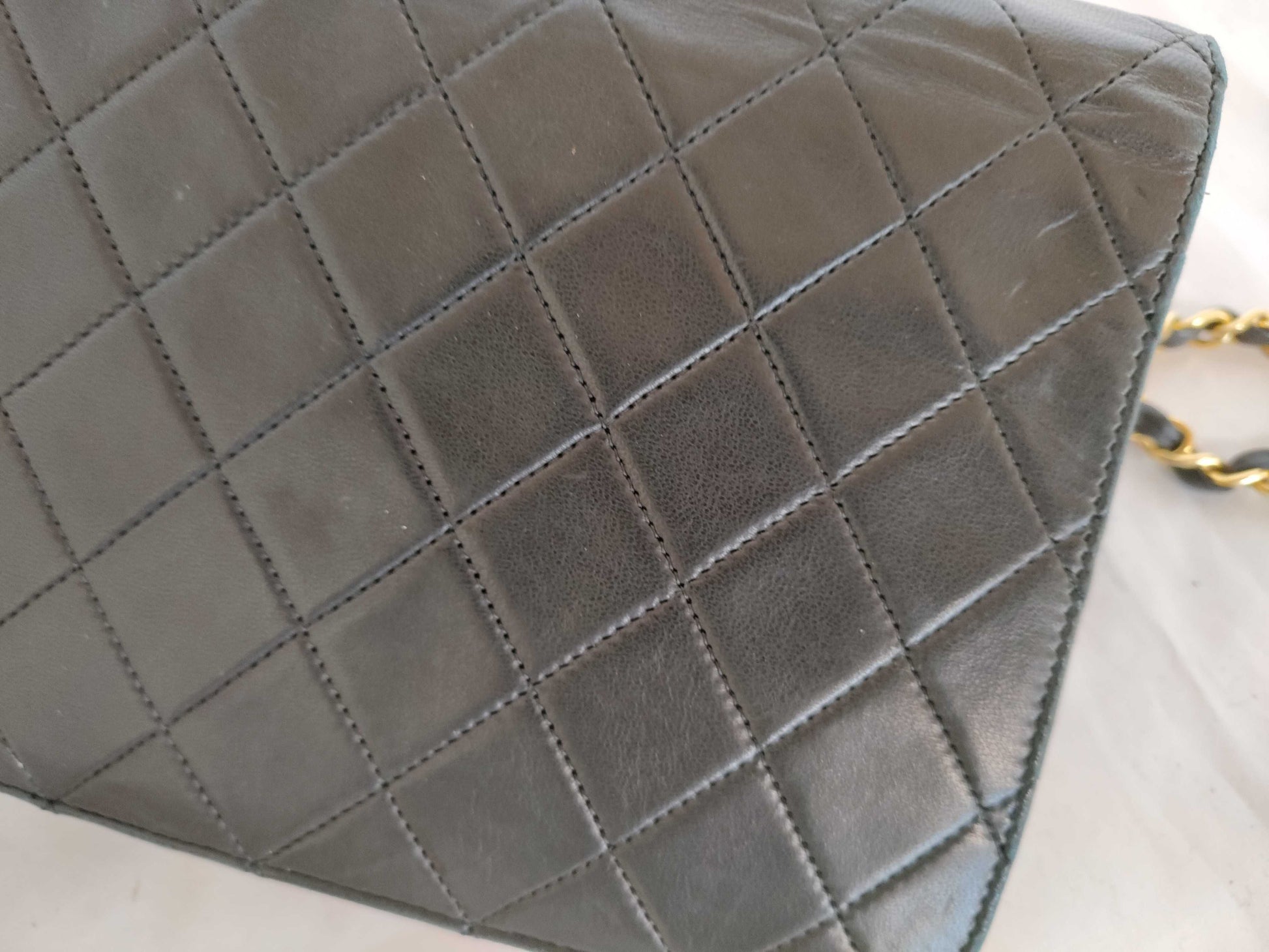 CHANEL [No sticker card] Calfskin chain wallet bag shoulder bag