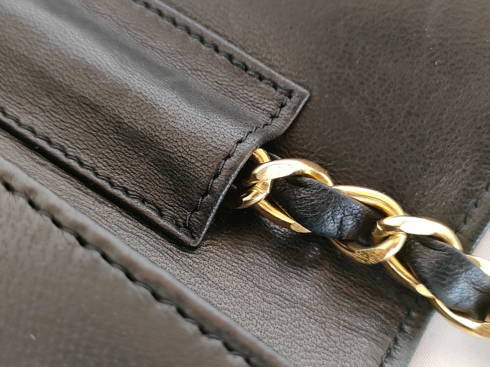 CHANEL [No sticker card] Calfskin chain wallet bag shoulder bag