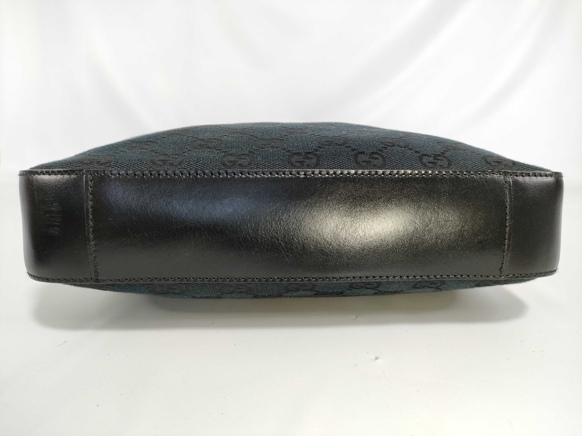 GUCCI GG Canvas 001 3812 2123 Shoulder Bag