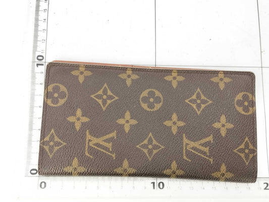LOUIS VUITTON Monogram Bifold Wallet