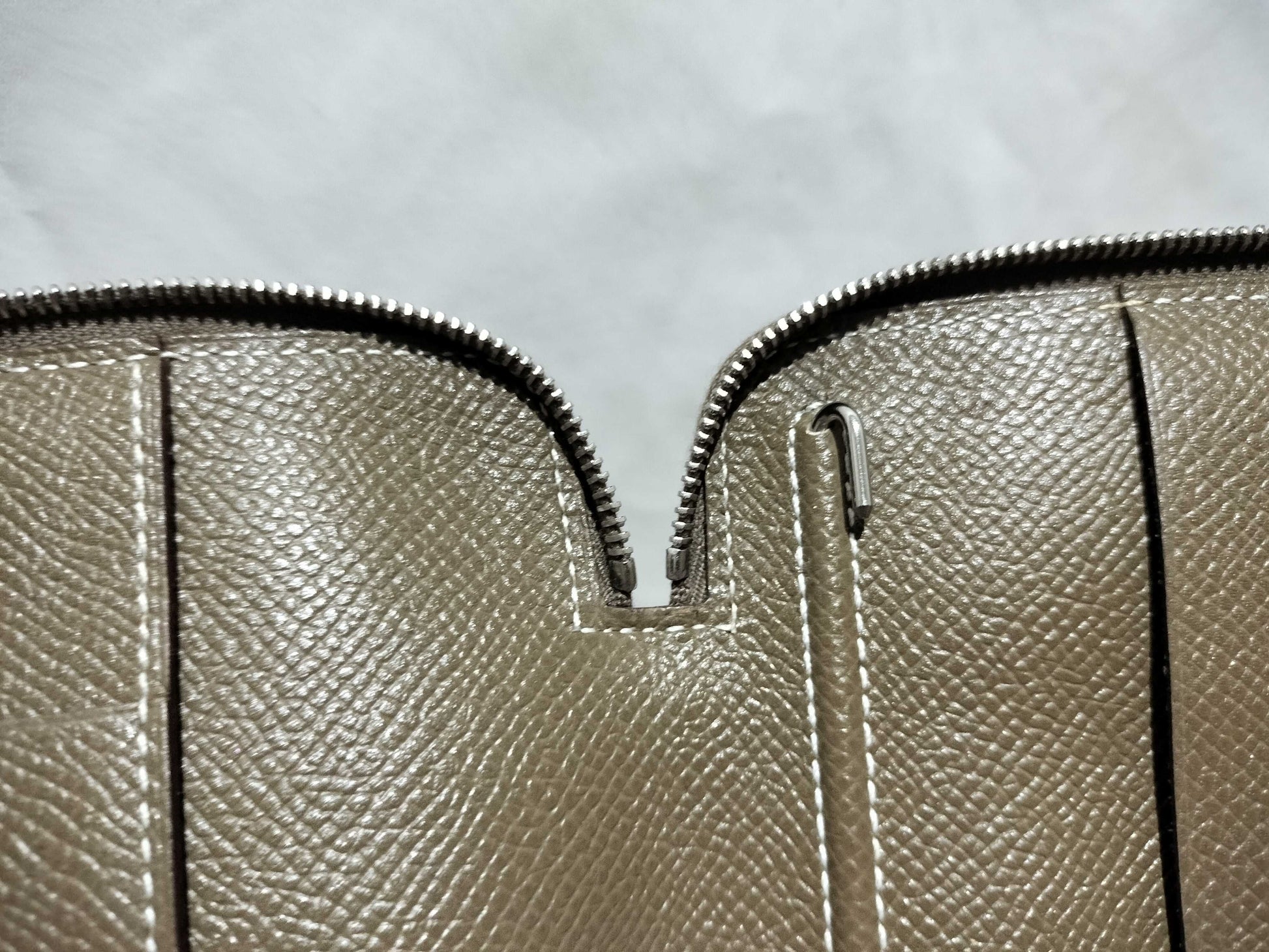 HERMES Agenda Zip PM / Leather / Notebook Cover / Etoupe Notebook Cover