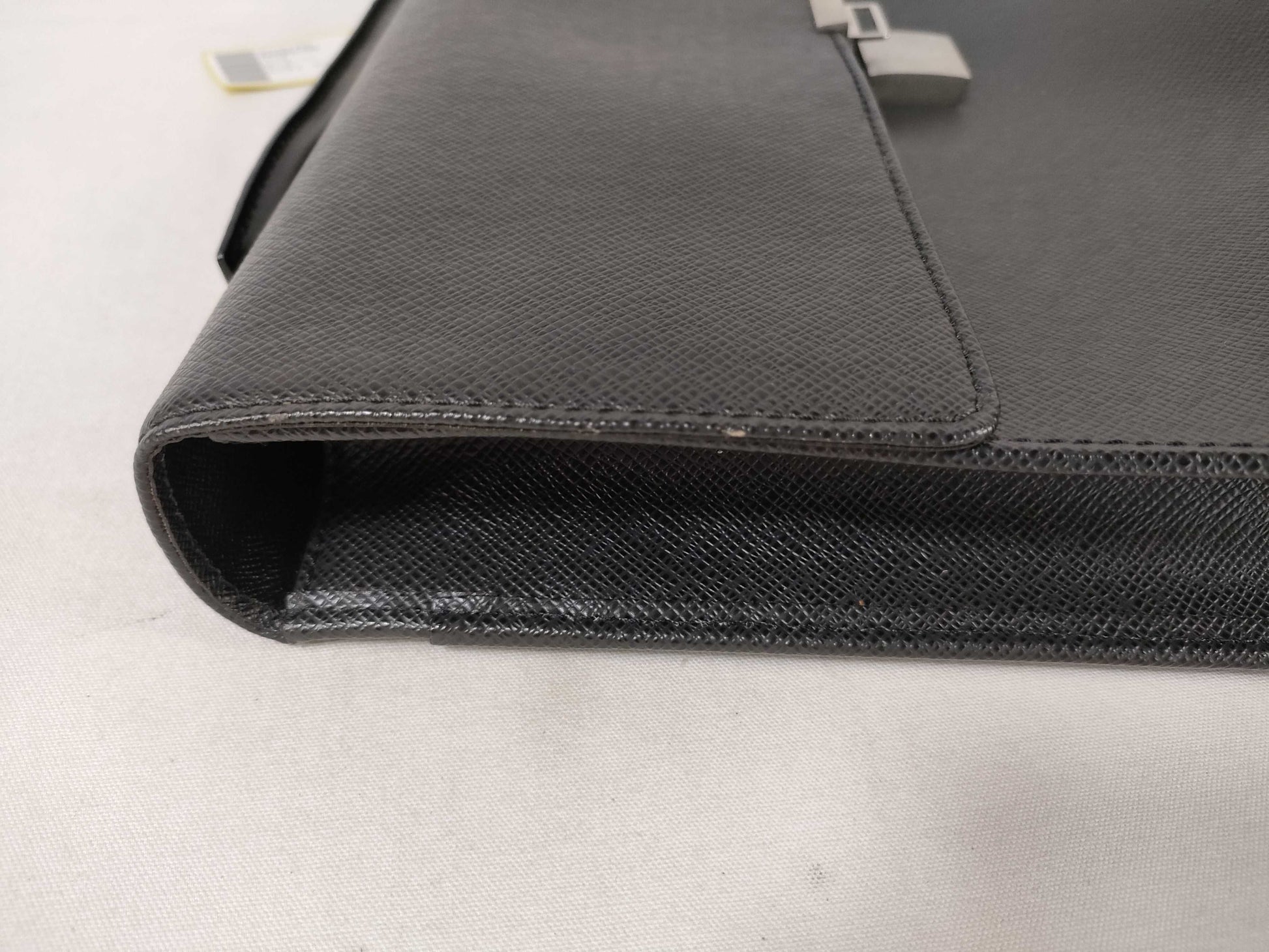 LOUIS VUITTON M30772 Taiga Business Angara Business Bag