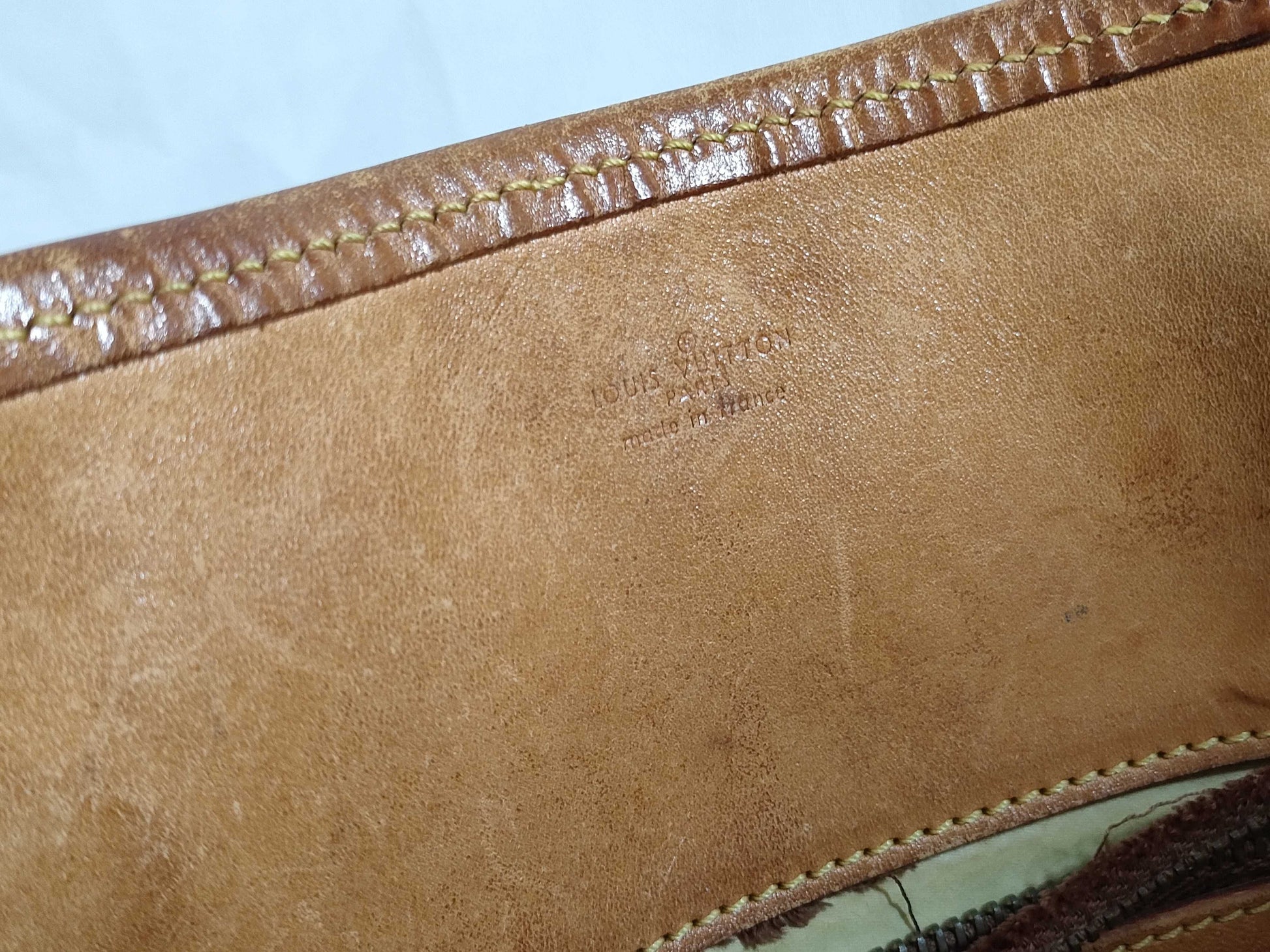 LOUIS VUITTON M42236 Monogram Louis Vuitton Bucket PM Handbag 