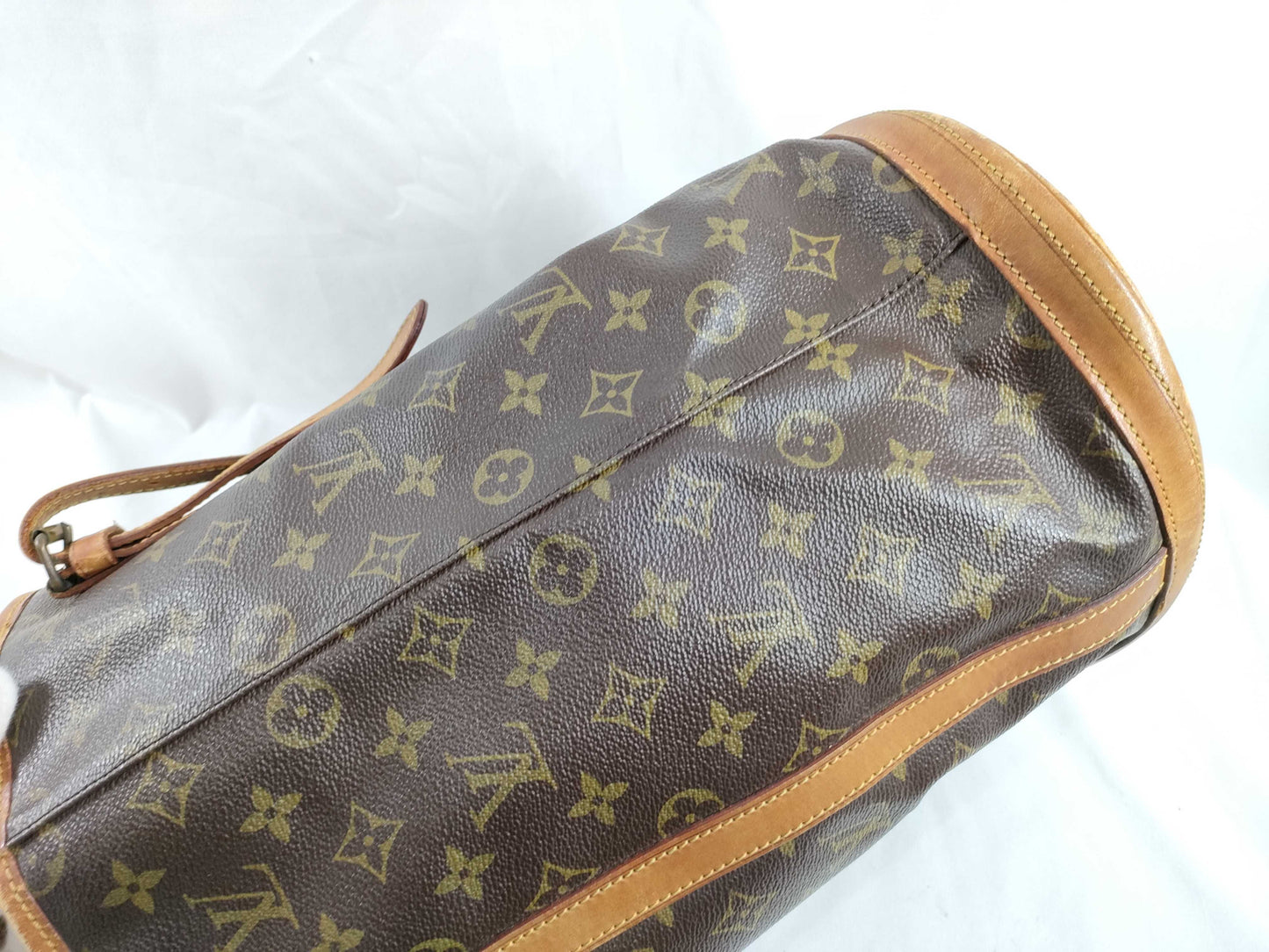 LOUIS VUITTON M42236 Monogram Louis Vuitton Bucket PM Handbag 