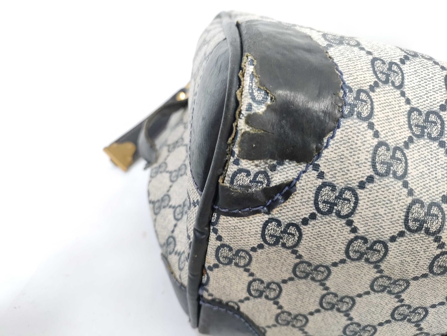 GUCCI GG Supreme GG Canvas Boston Bag