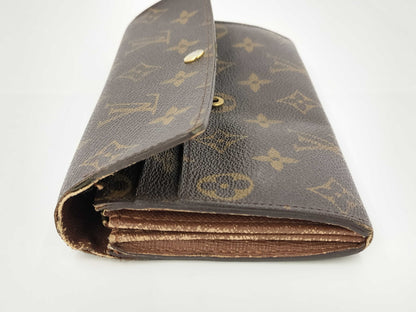 /Tory Burch lambskin wallet in excellent condition *2 wallets