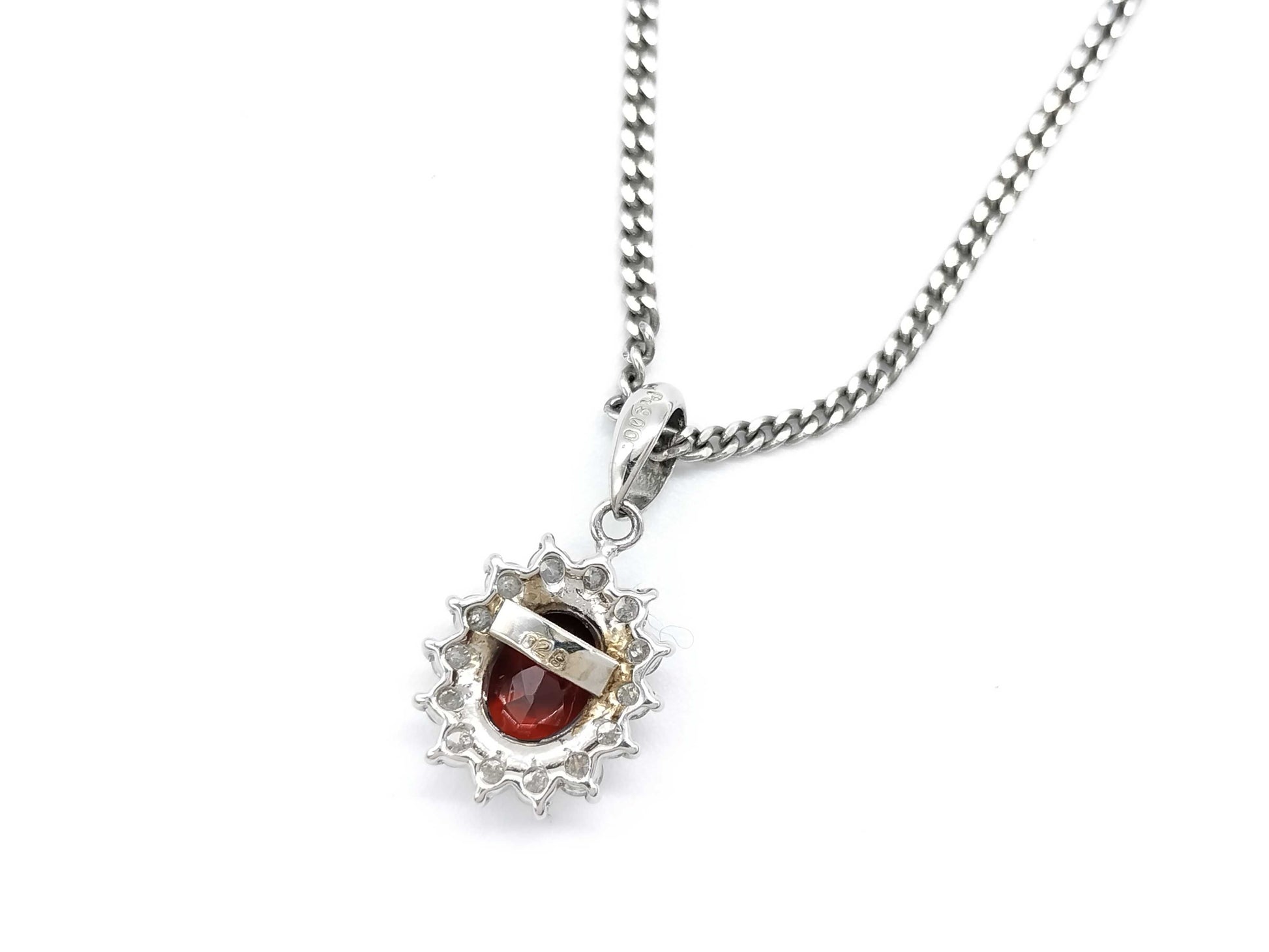 Garnet and Diamond PT900/850 5.6g Necklace 
