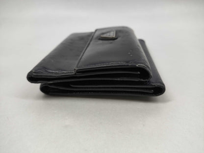 CHANEL Caviar Skin Coco Mark Tri-fold Wallet / Prada Wallet