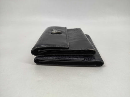 CHANEL Caviar Skin Coco Mark Tri-fold Wallet / Prada Wallet