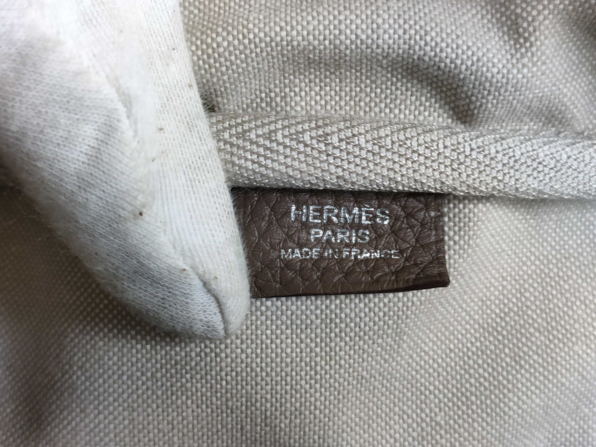 HERMES Victoria 35 Etoupe Handbag