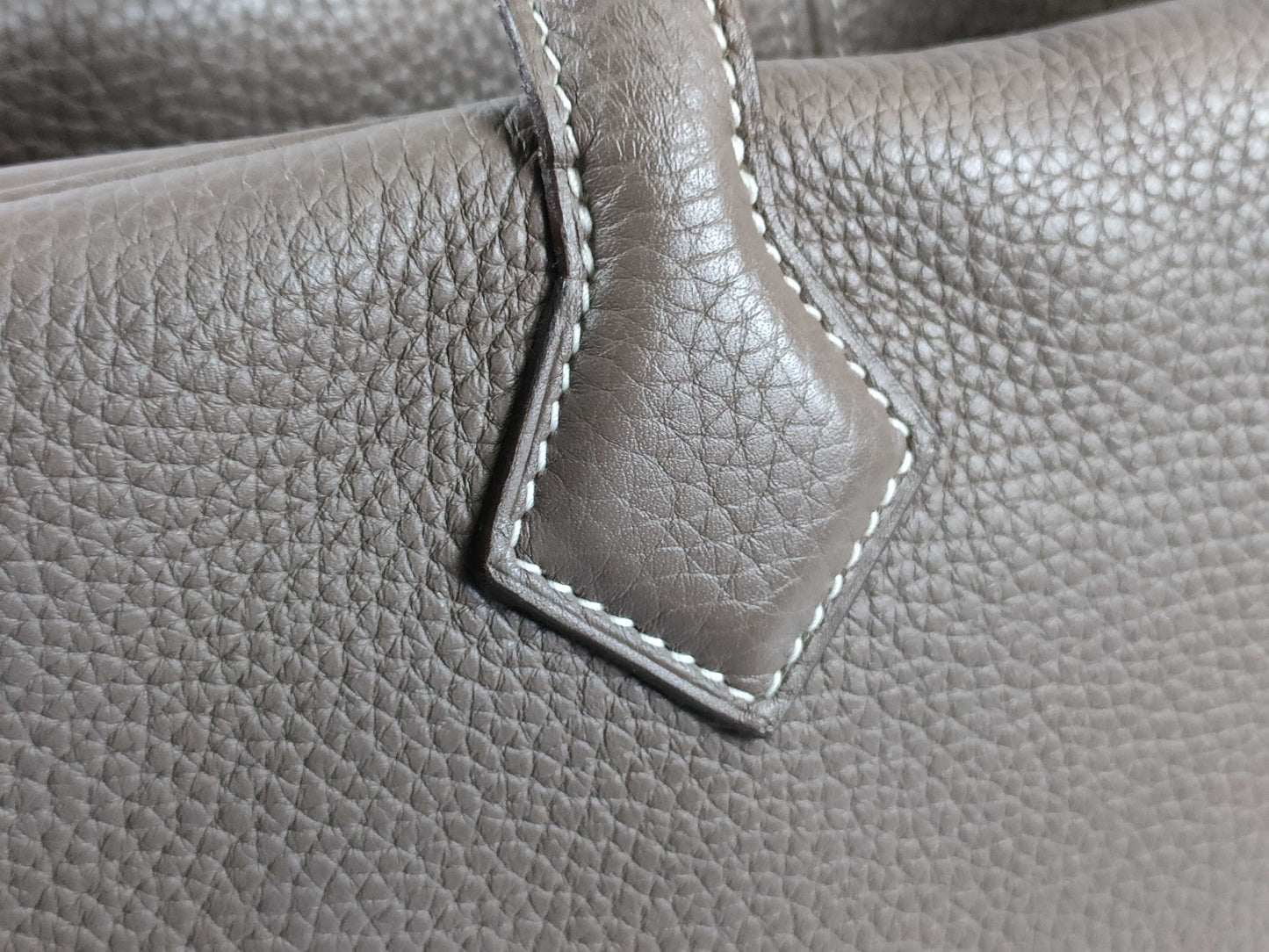 HERMES Victoria 35 Etoupe Handbag