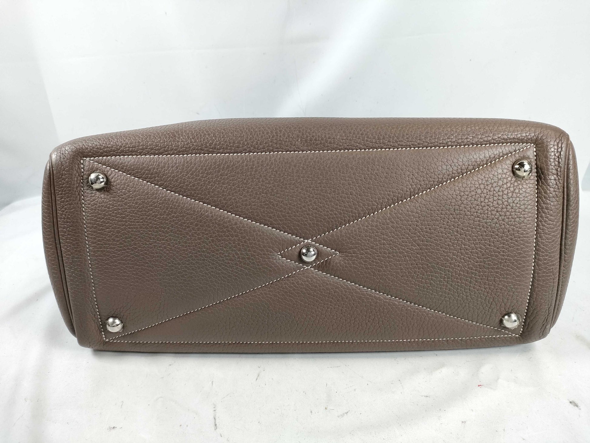 HERMES Victoria 35 Etoupe Handbag
