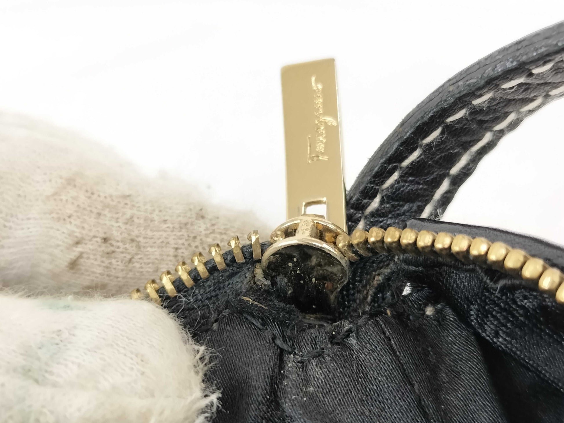 Salvatore Ferragamo Gancini Leather/Pouch Shoulder Bag