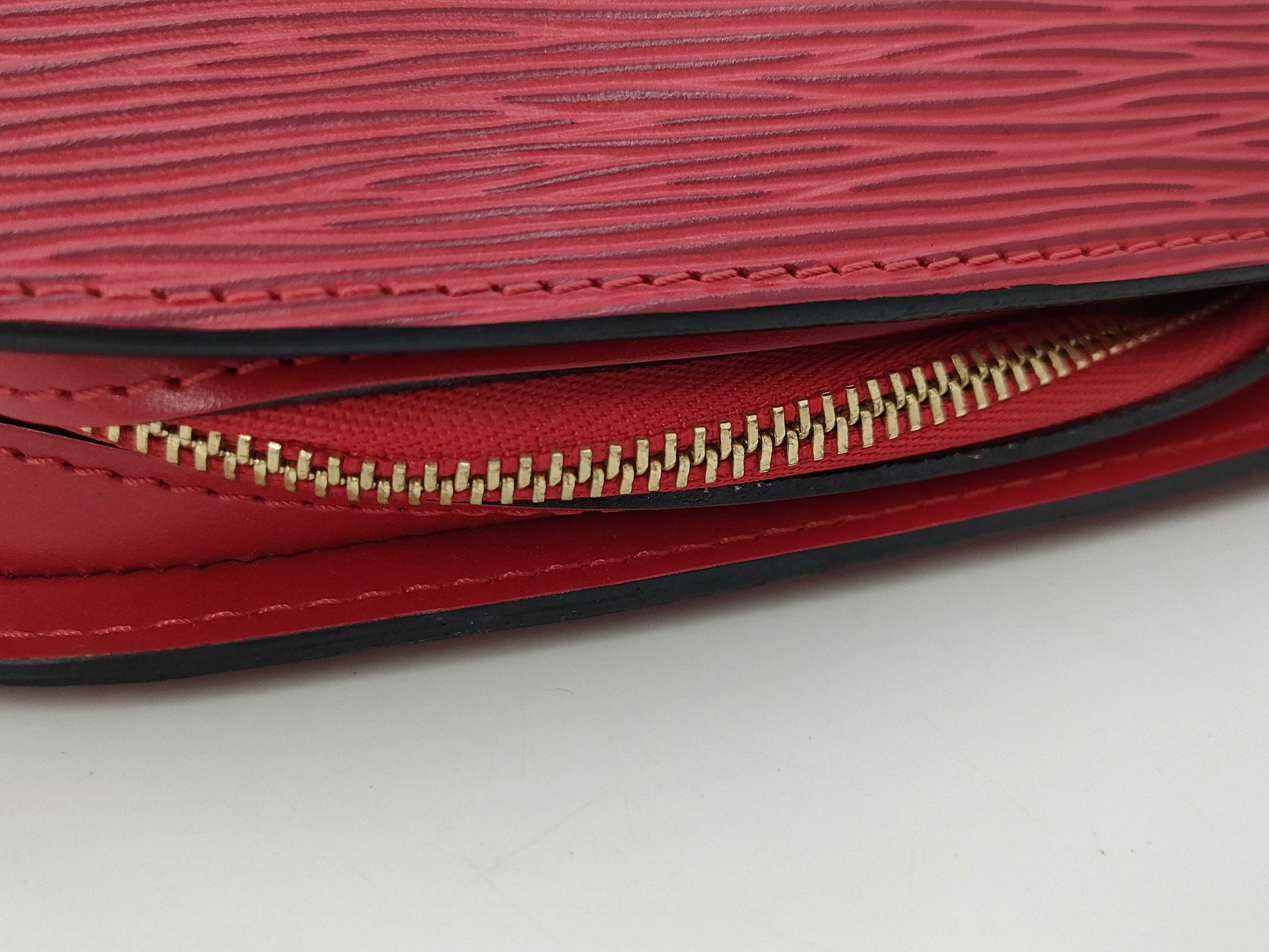 LOUIS VUITTON Dauphine PM Pouch