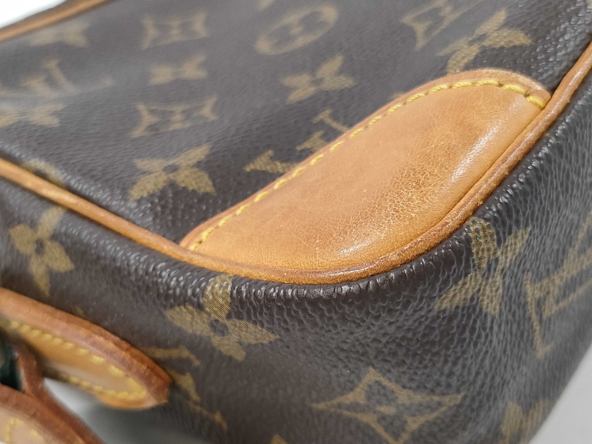 LOUIS VUITTON Monogram M51274 Trocadero 881 TH Shoulder Bag