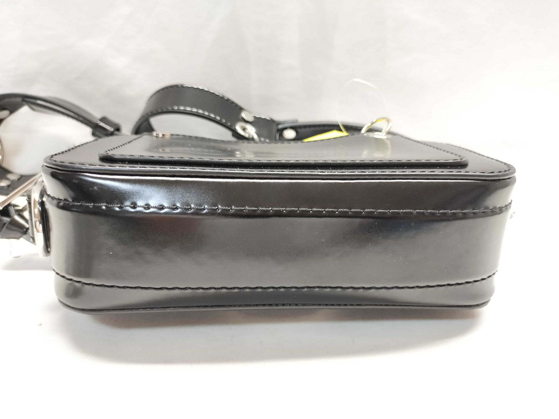 MARC BY MARC JACOBS Marc Jacobs Shoulder Chain Shoulder Bag