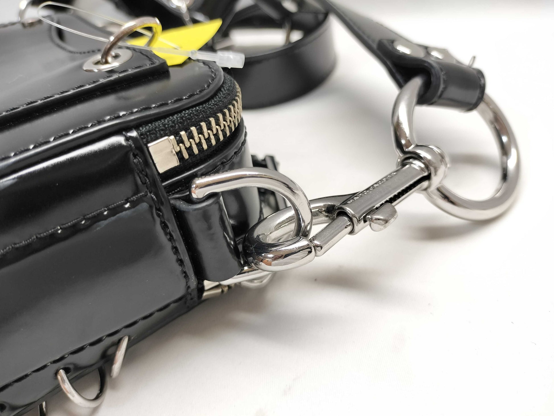 MARC BY MARC JACOBS Marc Jacobs Shoulder Chain Shoulder Bag