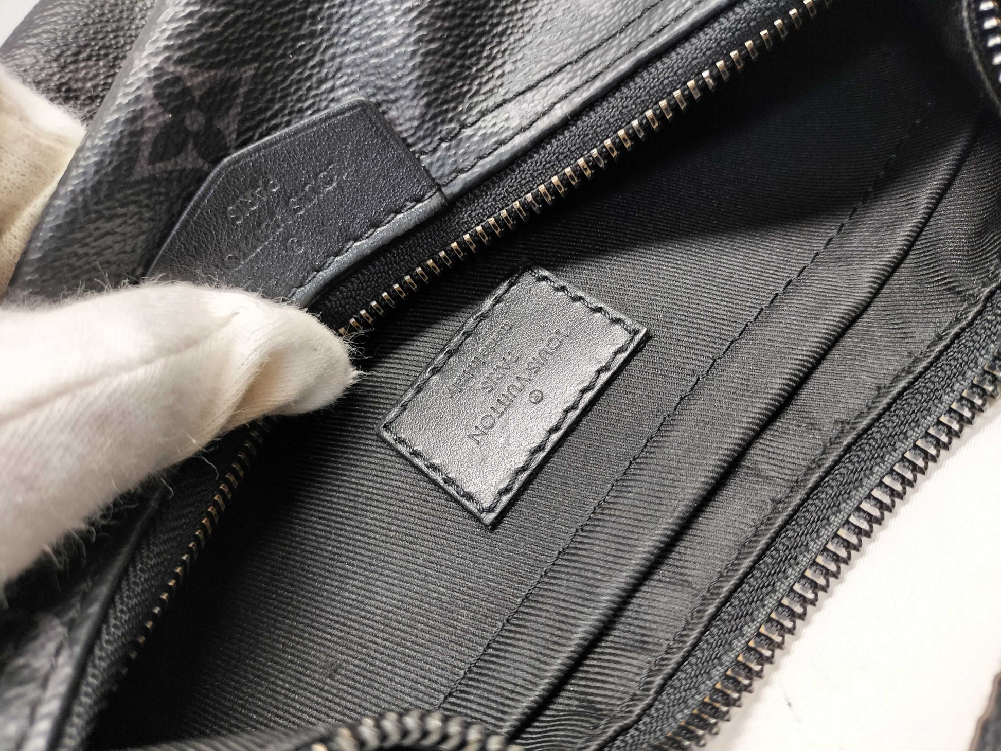 LOUIS VUITTON M47158 Monogram Graffiti Hammock Bag PM M47158 Shoulder Bag