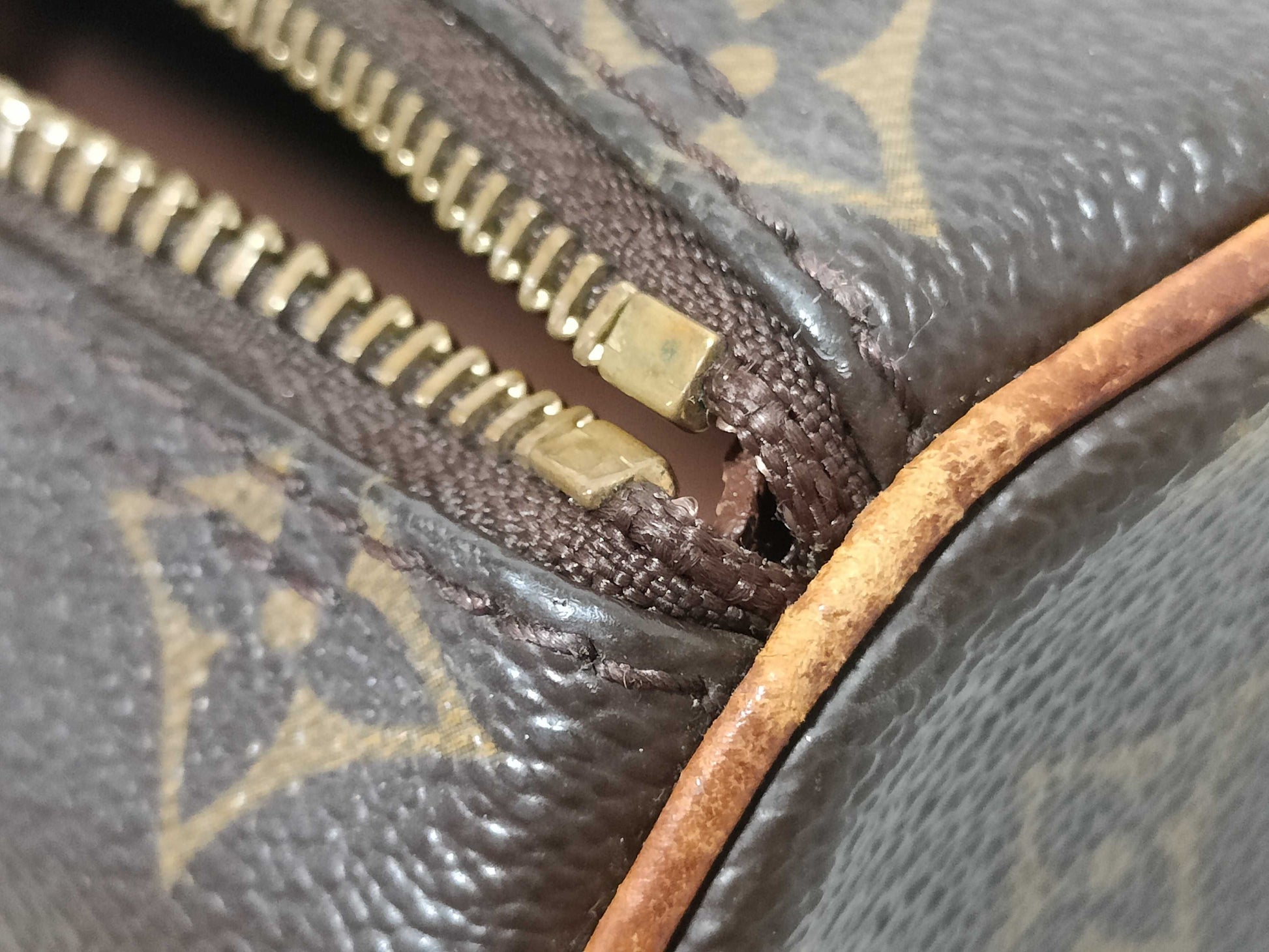 LOUIS VUITTON Monogram M51386 Papillon 26 Handbag