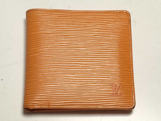 LOUIS VUITTON Epi Portefeuille Marco Wallet