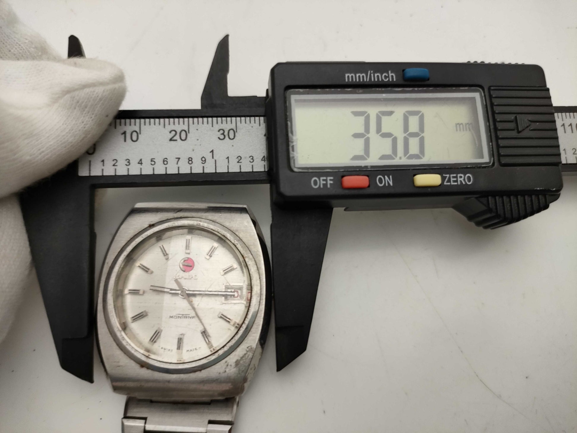 RADO 633.3041.4 Manual Winding Silver Dial Men's Watch