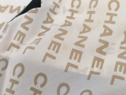 CHANEL Coco Mark Logo Scarf