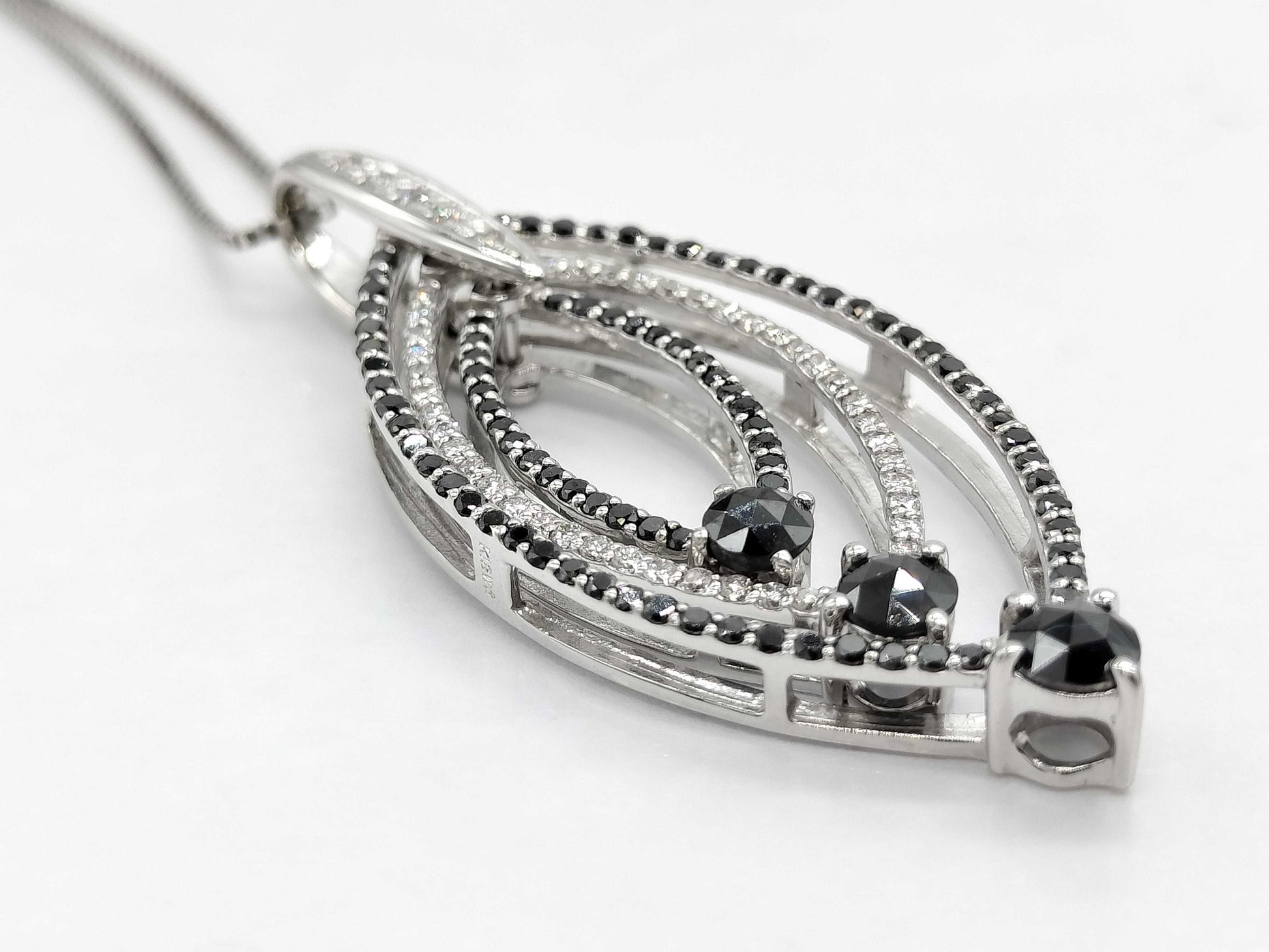 D1.00ct K18WG 7.9g Necklace 