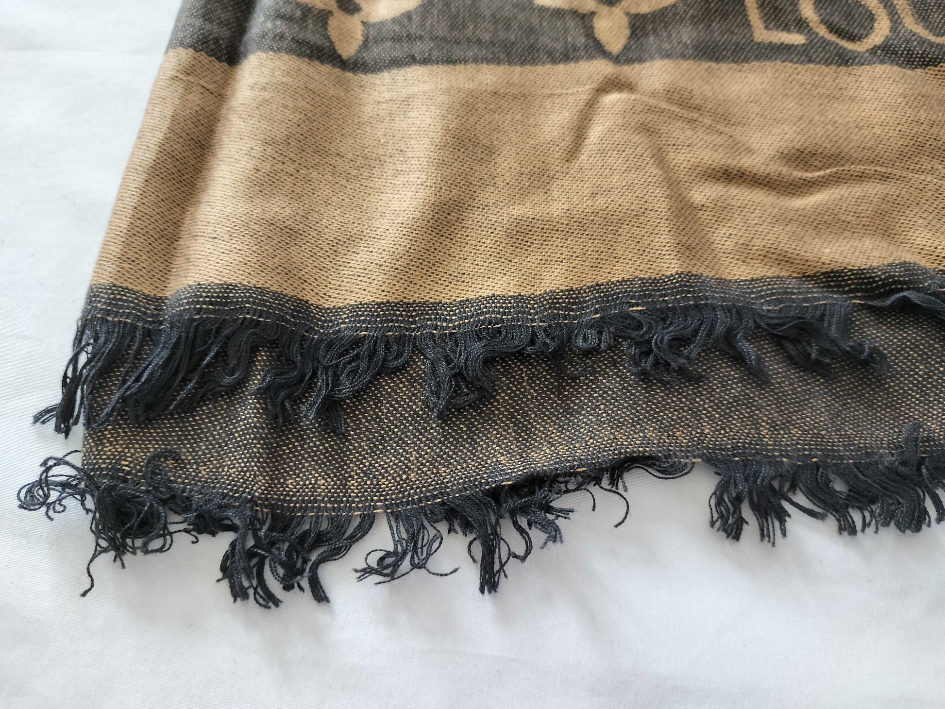 LOUIS VUITTON Monogram Large Fringe Stole*1 Scarf