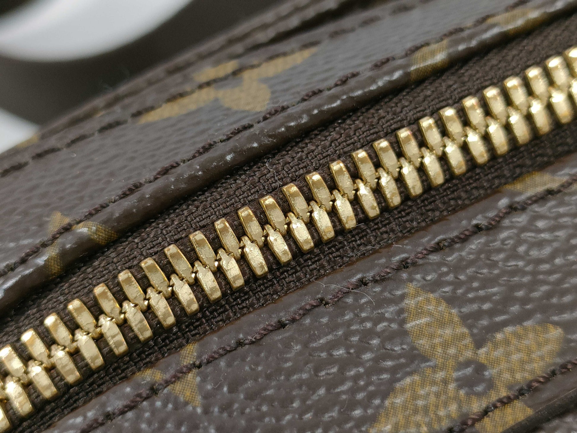 LOUIS VUITTON Monogram M50211 Geronimos SP Order Shoulder Bag