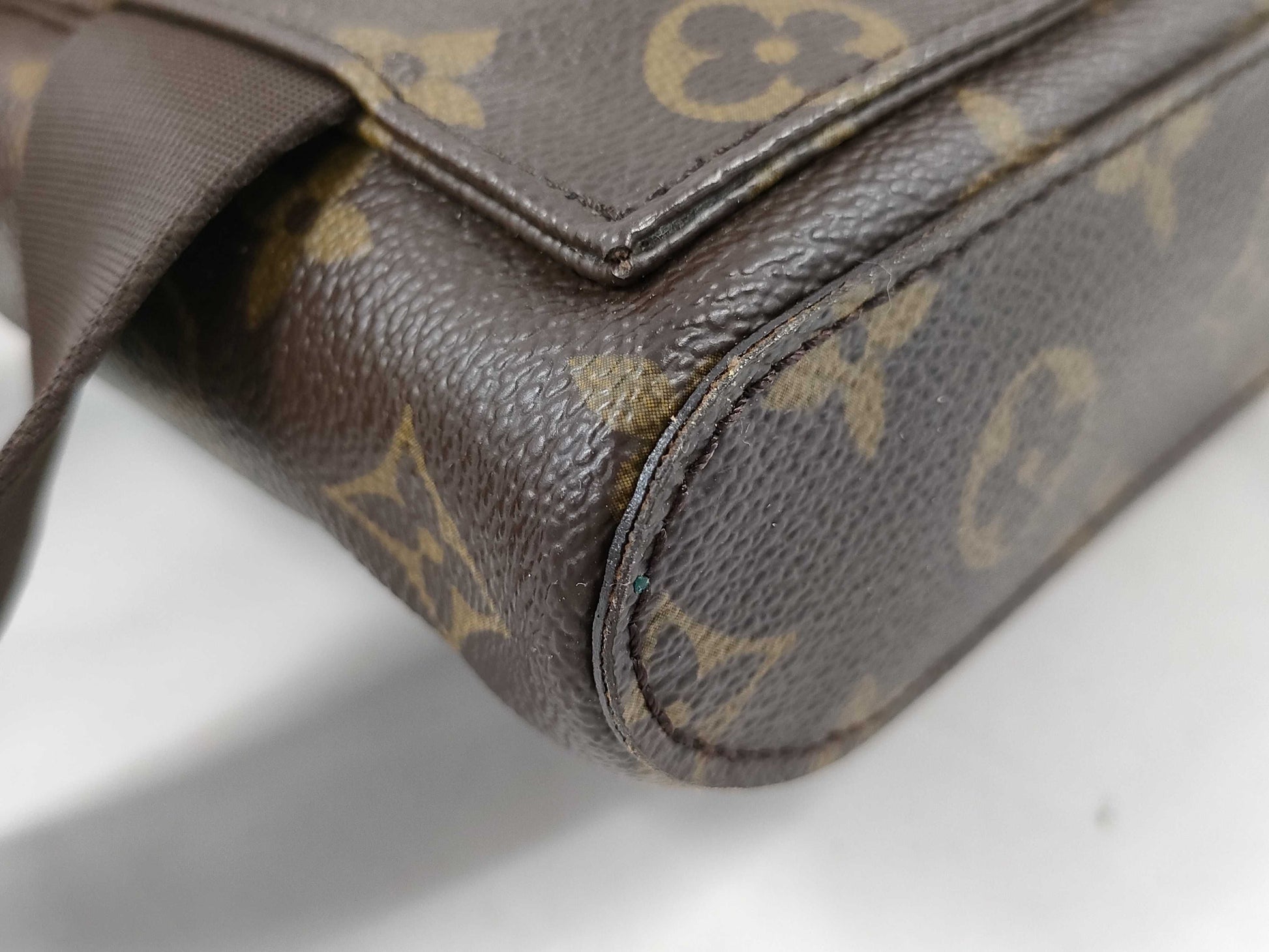 LOUIS VUITTON Monogram M50211 Geronimos SP Order Shoulder Bag