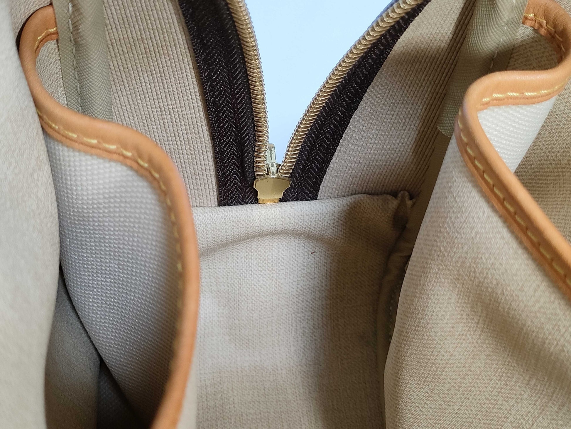LOUIS VUITTON [Model Number] M42228 Monogram M47270 Deauville Handbag