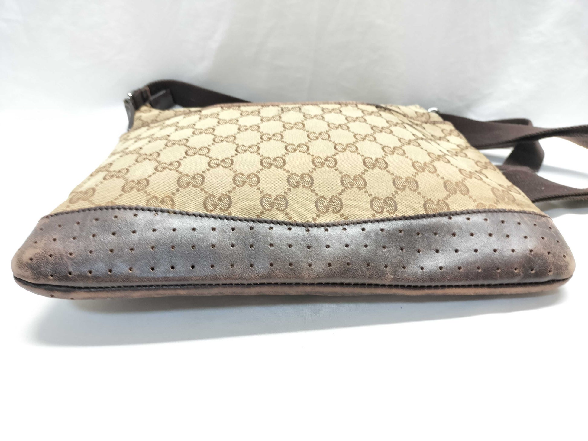 GUCCI GG Canvas 145857 Shoulder Bag
