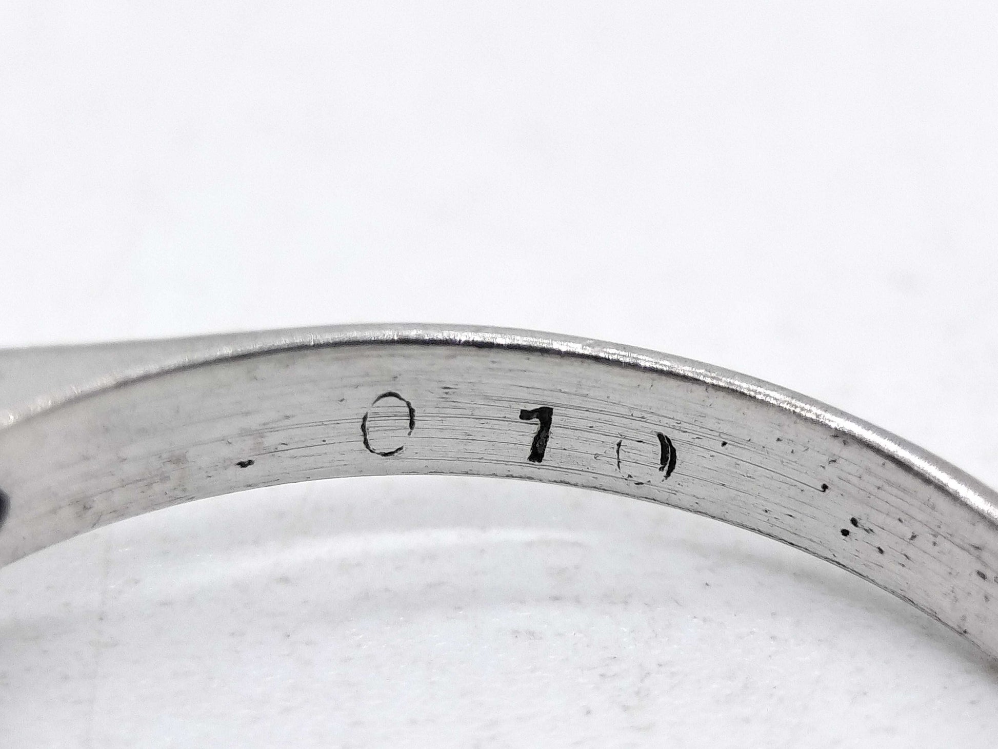 D0.10ct Pt850 2.9g Ring 