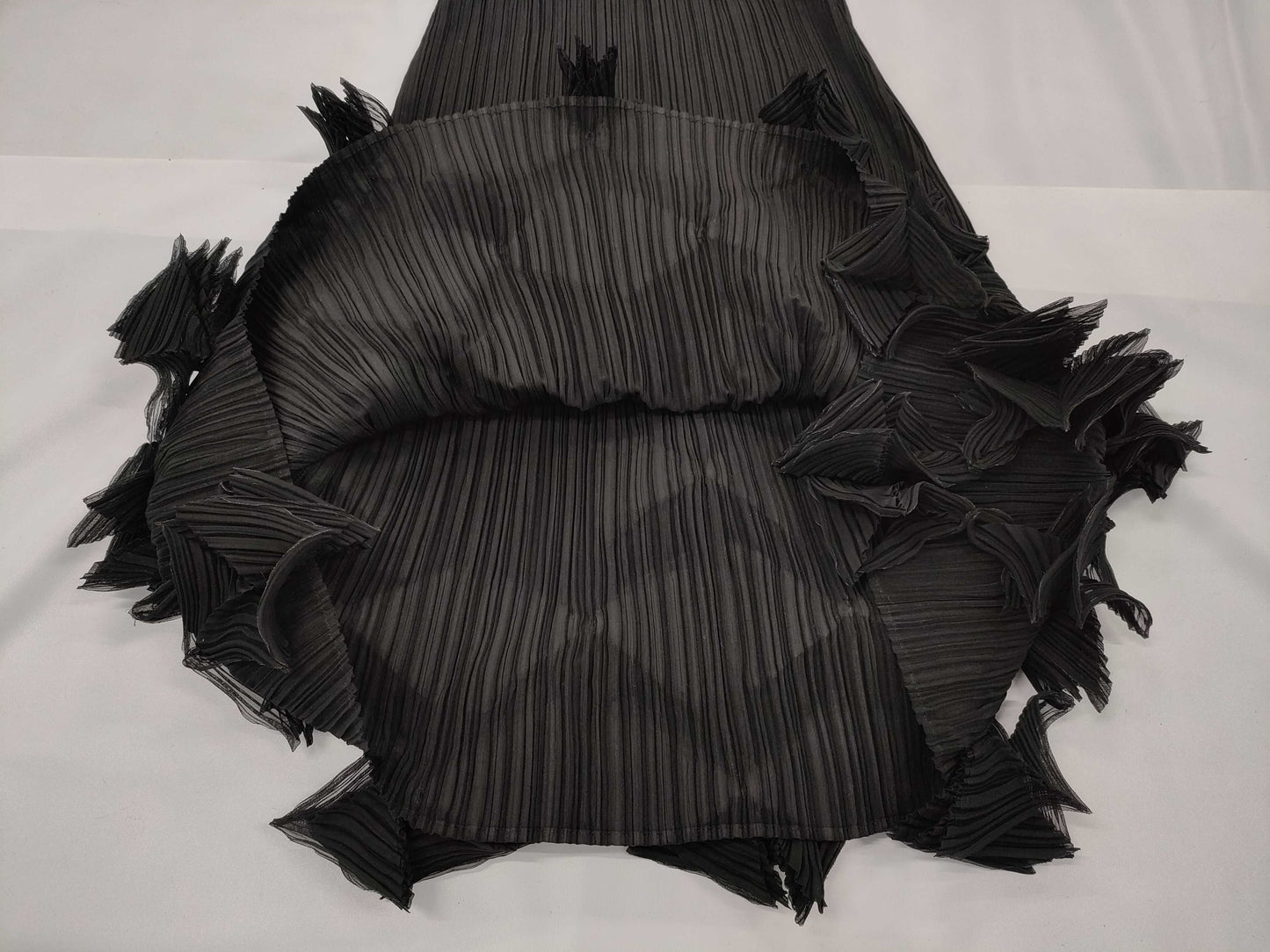 ISSEY MIYAKE Fette Dress Ruffle Dress