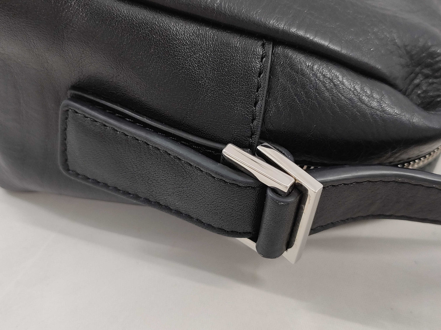 Hirofu Leather Shoulder Bag Noir
