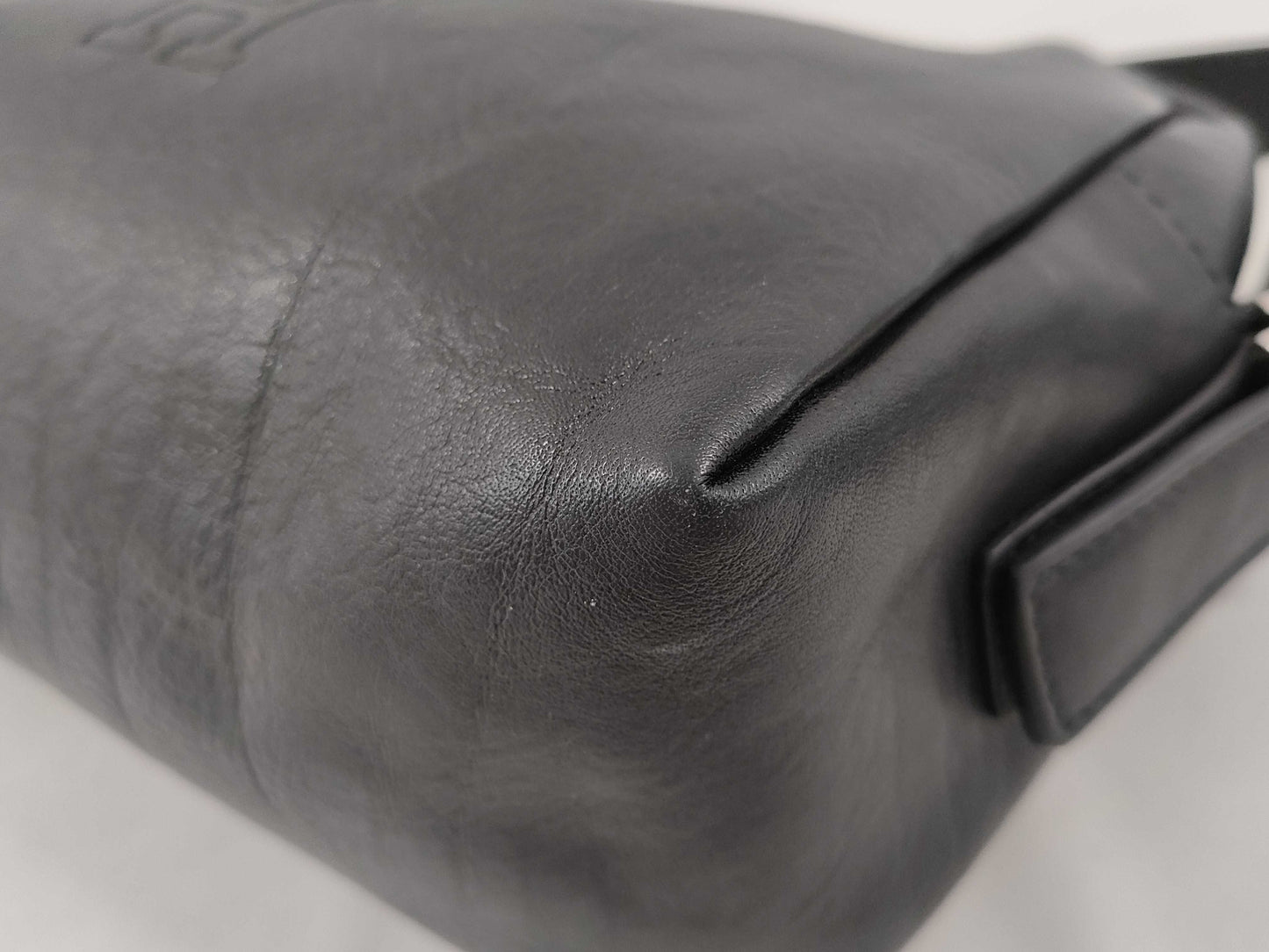 Hirofu Leather Shoulder Bag Noir