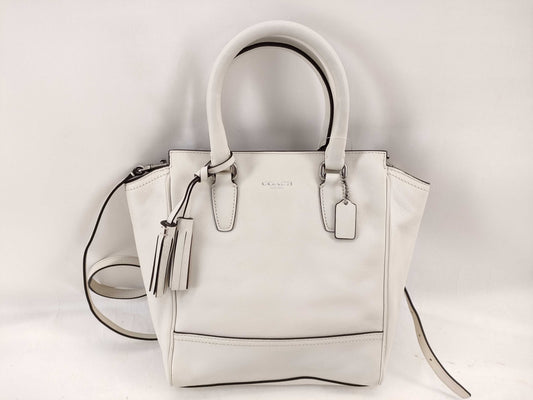 COACH Old Coach 2-way White Handbag