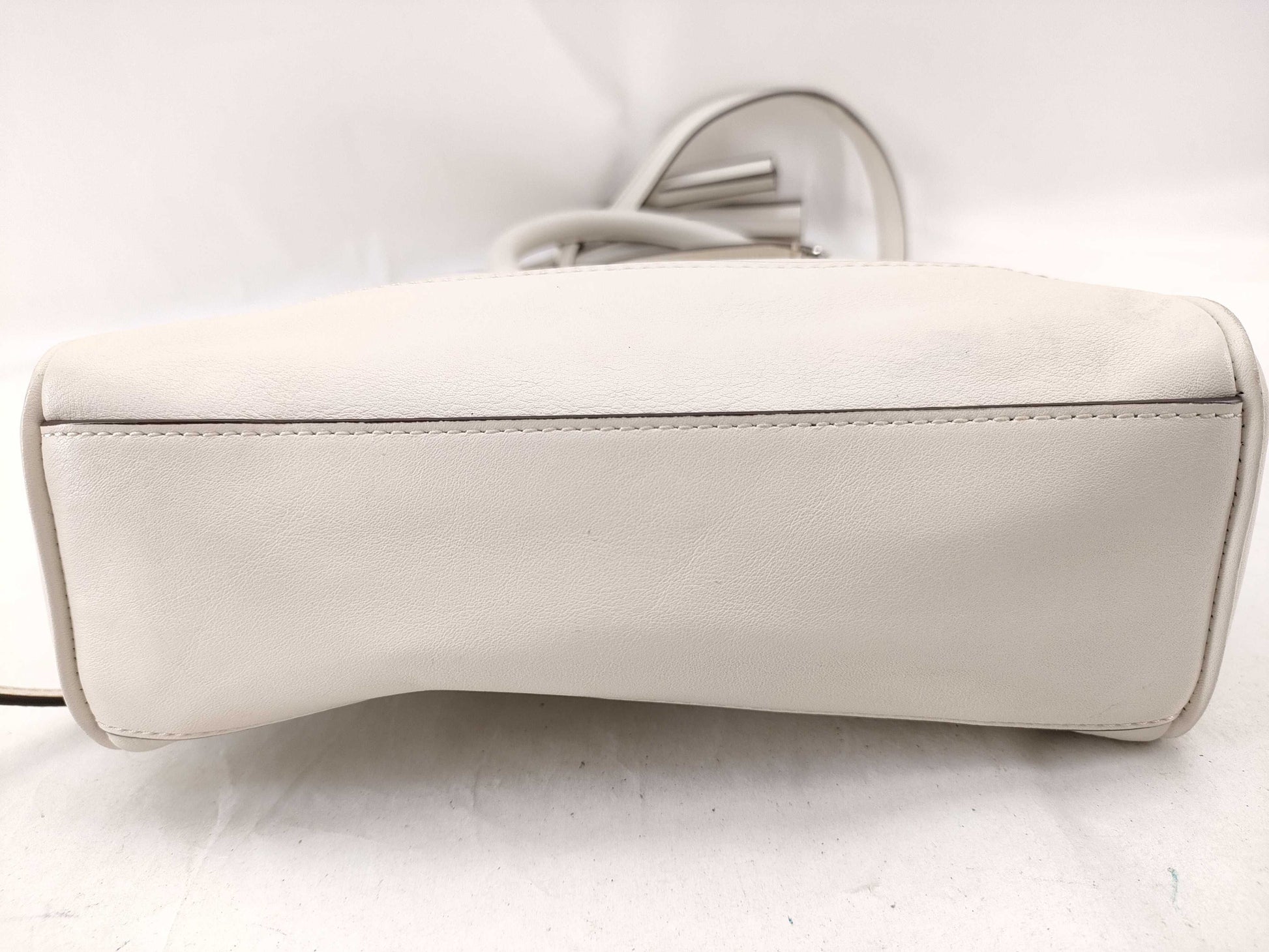 COACH Old Coach 2-way White Handbag