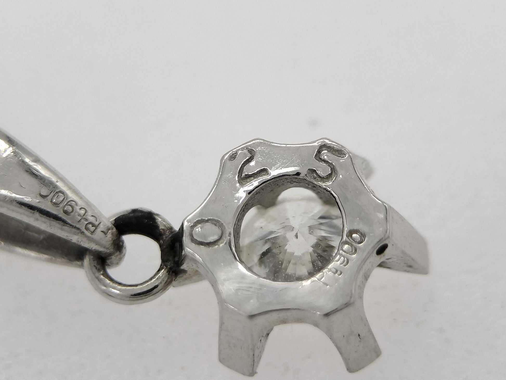 D 0.25ct Pt900/Pt850 3.2g Necklace 