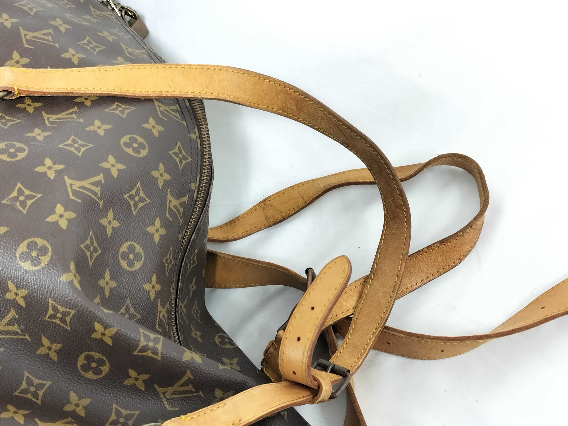 LOUIS VUITTON Monogram Saxe Pool 60 Bandouliere Boston Bag
