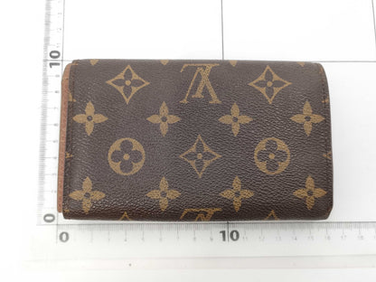 LOUIS VUITTON Monogram Compact Wallet