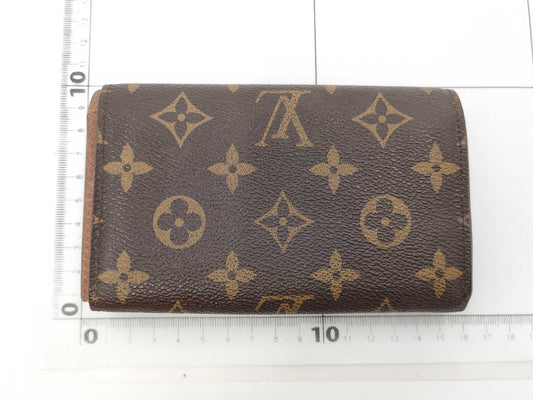LOUIS VUITTON Monogram Compact Wallet