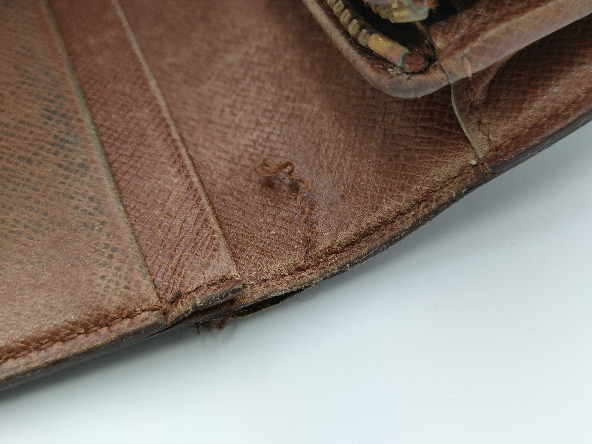 LOUIS VUITTON Monogram Compact Wallet