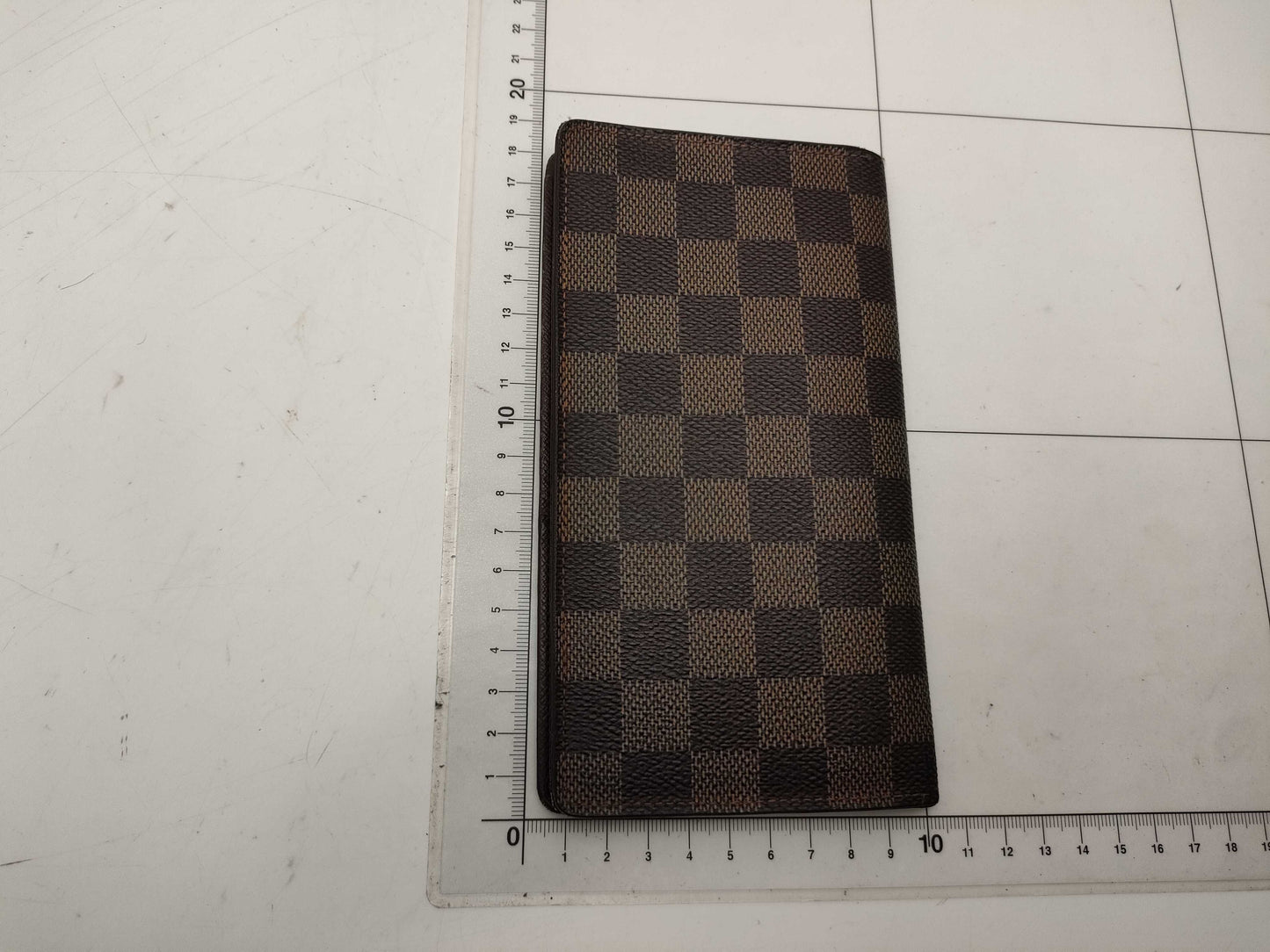 LOUIS VUITTON Damier Porte-Valeur Carte Credit Wallet