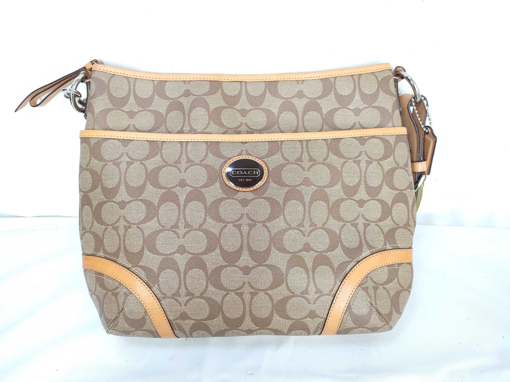 COACH Signature Shoulder Bag 19822